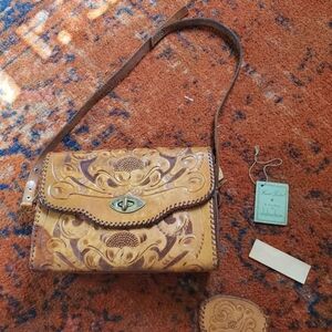 Handcrafted Vintage Leather Purse